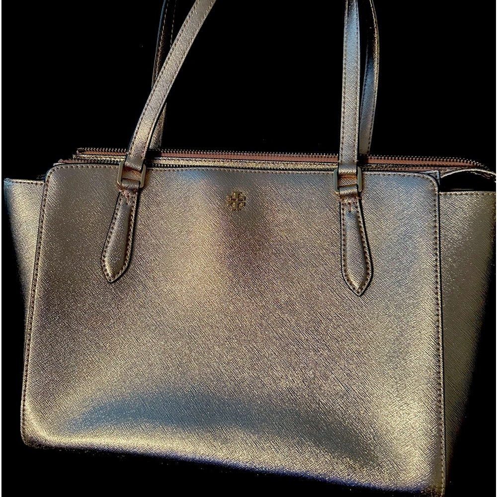 Tory Burch Rose Gold EUC used a few times